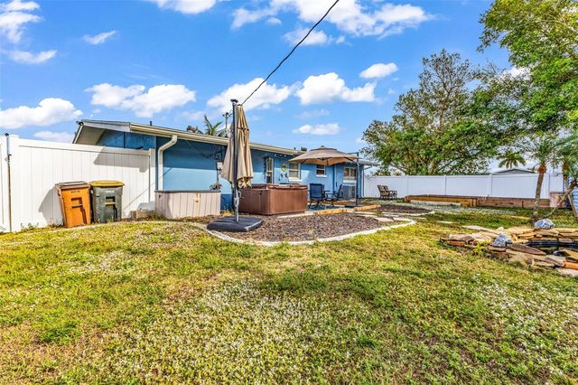 419 E MCKENZIE STREET, Punta Gorda, FL 33950