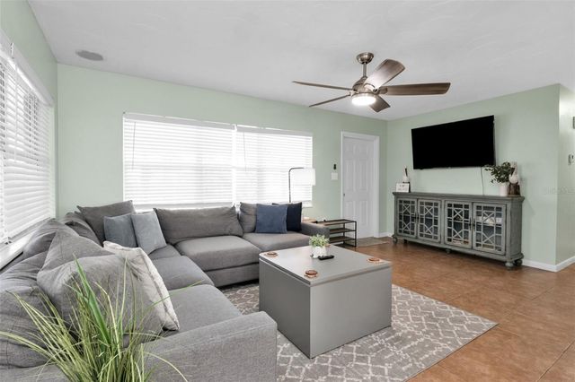 419 E MCKENZIE STREET, Punta Gorda, FL 33950