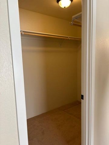 1380 Dowell Road, Grants Pass, OR 97527