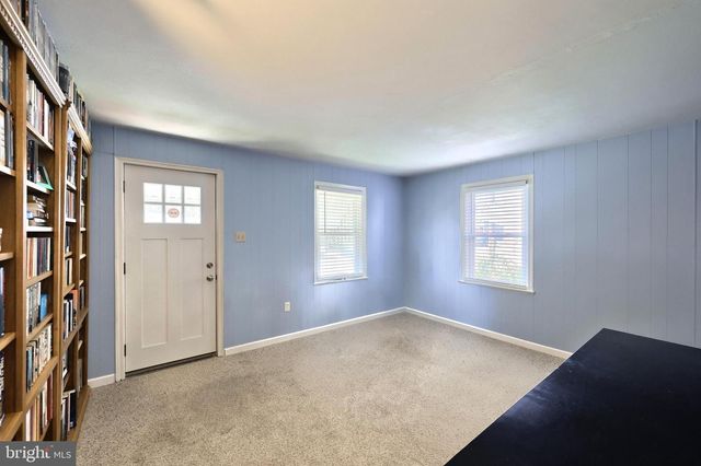 109 N SEWARD ST, York, PA 17404