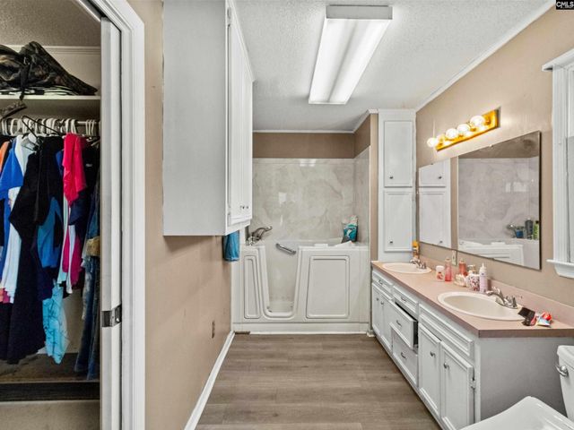 358 Wildwood Lane, Lugoff, SC 29078