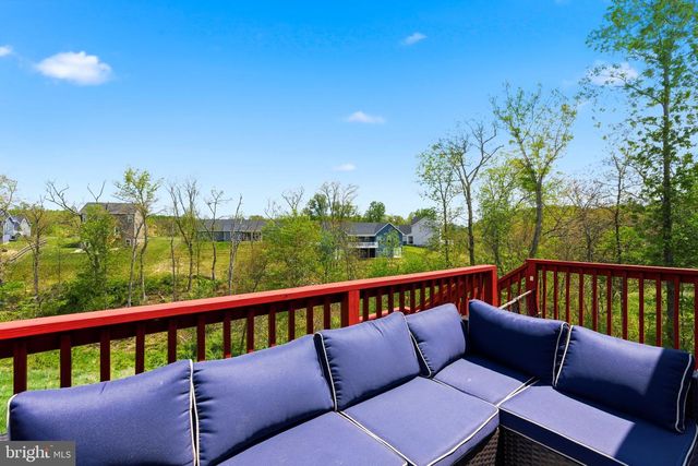 255 QUINELLA CT, Martinsburg, WV 25404
