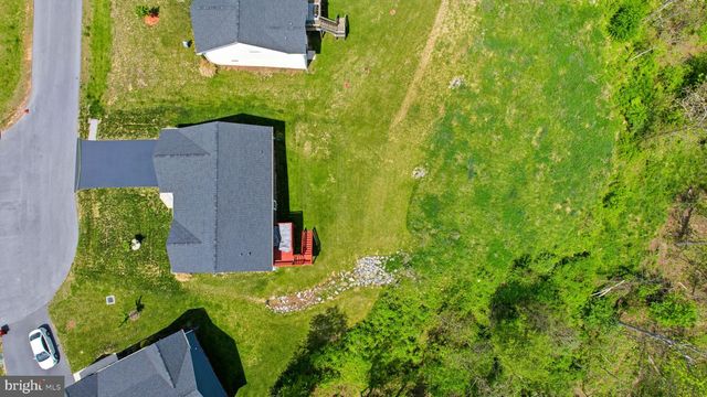 255 QUINELLA CT, Martinsburg, WV 25404