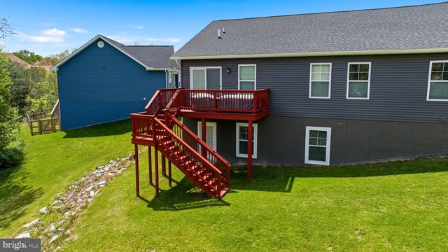 255 QUINELLA CT, Martinsburg, WV 25404
