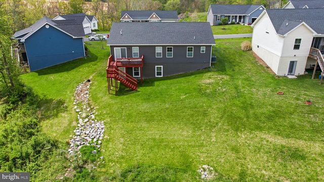 255 QUINELLA CT, Martinsburg, WV 25404