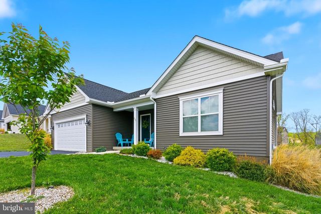 255 QUINELLA CT, Martinsburg, WV 25404