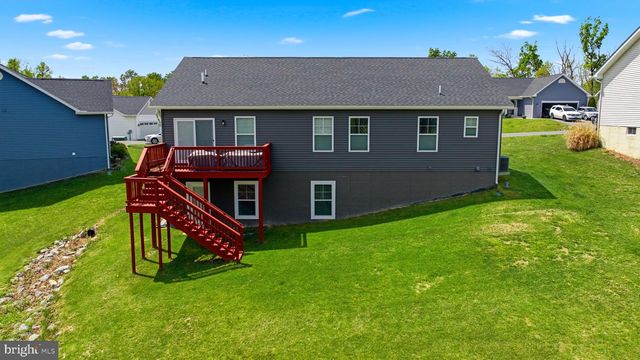 255 QUINELLA CT, Martinsburg, WV 25404