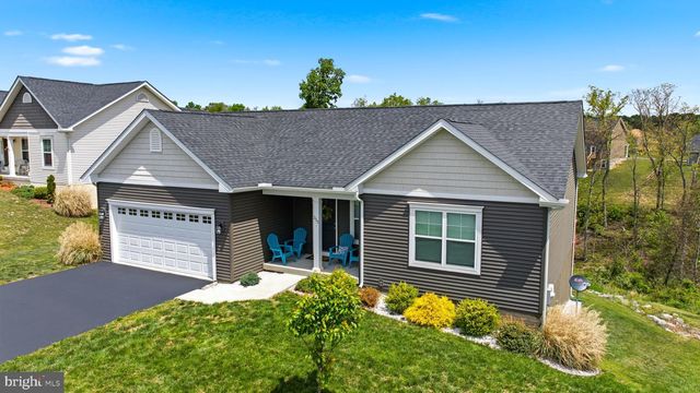 255 QUINELLA CT, Martinsburg, WV 25404