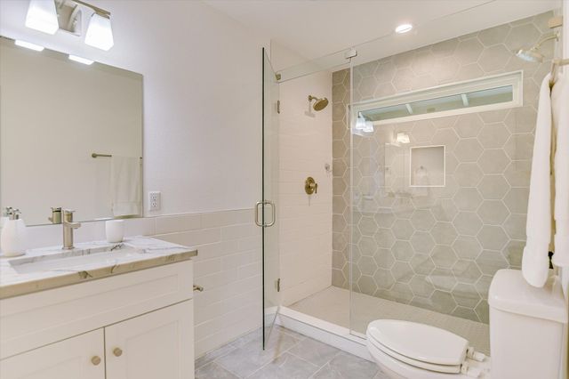 9203 Quail Rock CIR, Austin, TX 78758