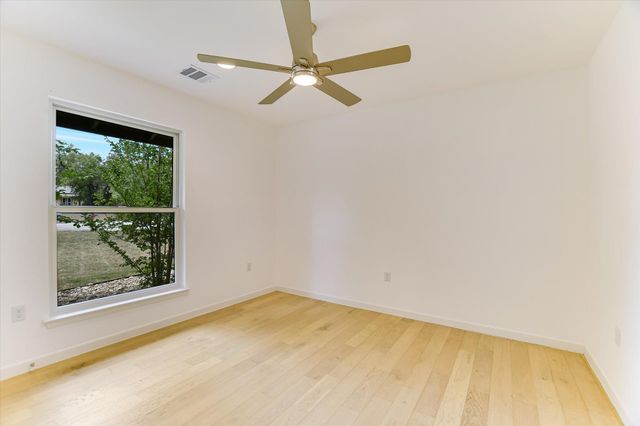 9203 Quail Rock CIR, Austin, TX 78758