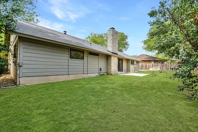 9203 Quail Rock CIR, Austin, TX 78758