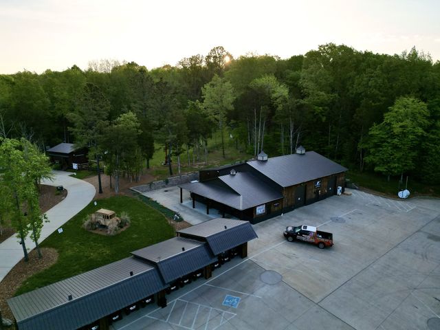 3975 Jarman Hollow Rd, Palmyra, TN 37142
