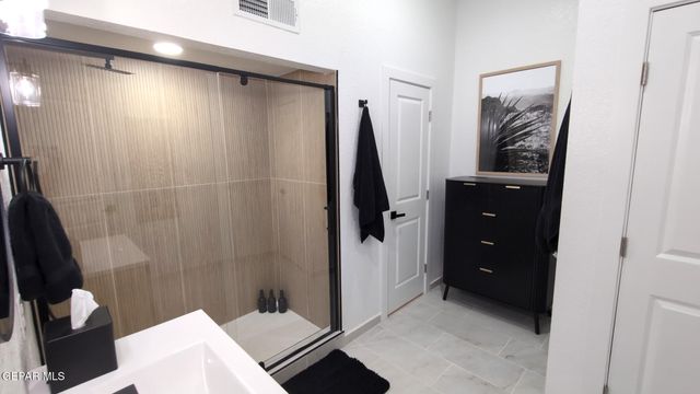 5708 NOVILLA Place, El Paso, TX 79932