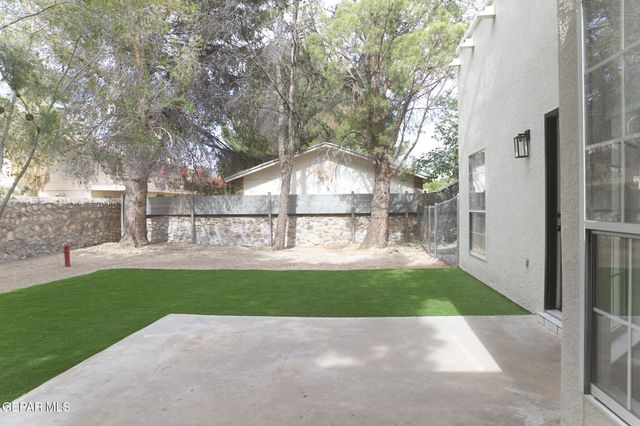 5708 NOVILLA Place, El Paso, TX 79932