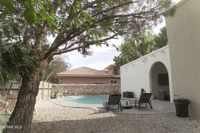 5708 NOVILLA Place, El Paso, TX 79932