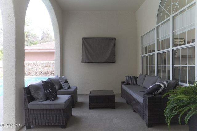 5708 NOVILLA Place, El Paso, TX 79932