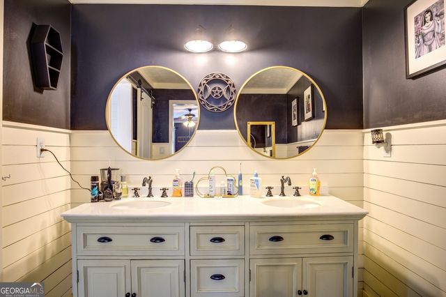 233 Elm Street, Covington, GA 30014