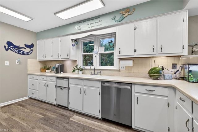 801 Adrian DR, Virginia Beach, VA 23452