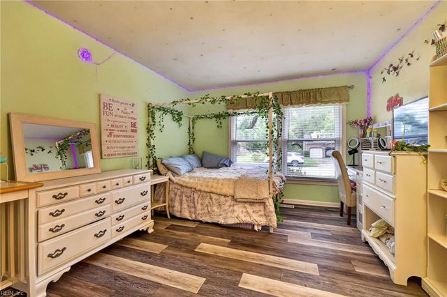 801 Adrian DR, Virginia Beach, VA 23452