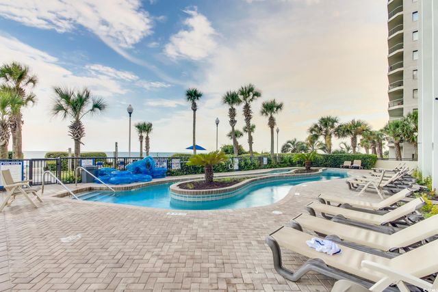 201 77th Ave. N # 420, Myrtle Beach, SC 29577