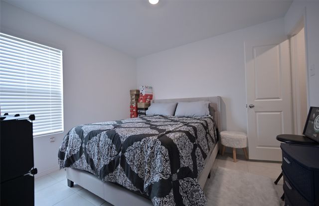 8421 Fawn Creek Drive, Fort Worth, TX 76123