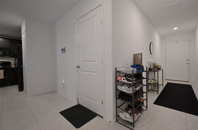 8421 Fawn Creek Drive, Fort Worth, TX 76123