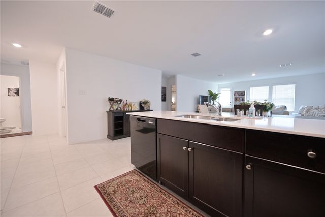 8421 Fawn Creek Drive, Fort Worth, TX 76123