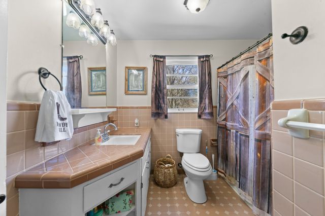 755 Briar Pond Rd, Centerville, TN 37033