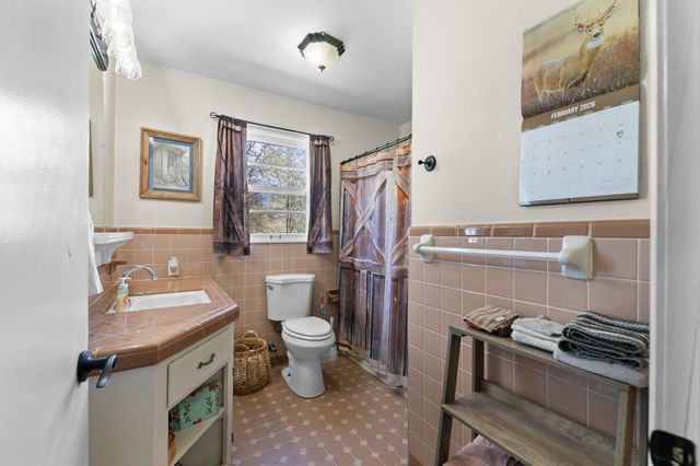 755 Briar Pond Rd, Centerville, TN 37033