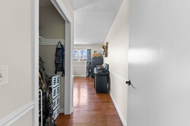 755 Briar Pond Rd, Centerville, TN 37033