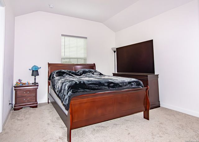 149 Mallorys Way, Castroville, TX 78009