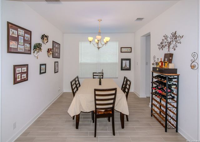 149 Mallorys Way, Castroville, TX 78009