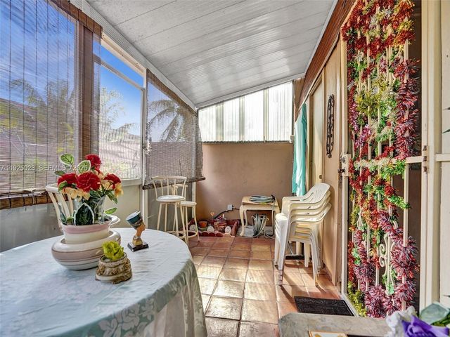 2770 NW 193rd Ter, Miami Gardens, FL 33056