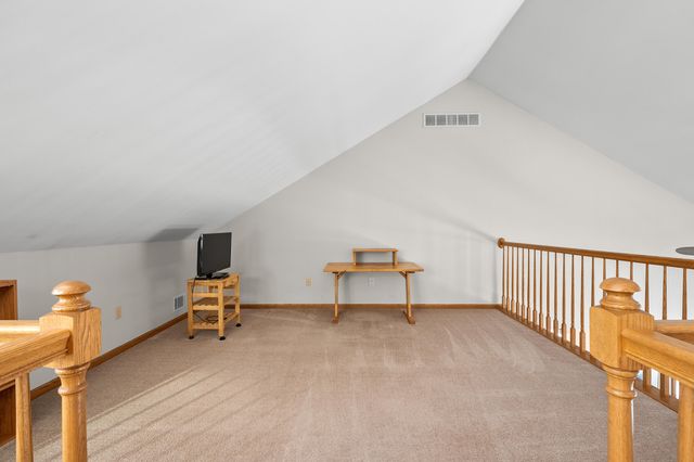6147 Autumn Ridge, Richland Twp, MI 49083