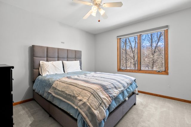 6147 Autumn Ridge, Richland Twp, MI 49083