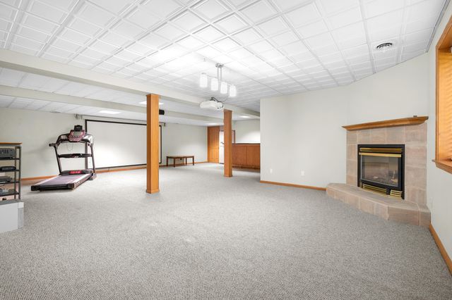 6147 Autumn Ridge, Richland Twp, MI 49083