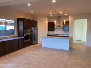 635 E Kalalau Drive, Tucson, AZ 85755