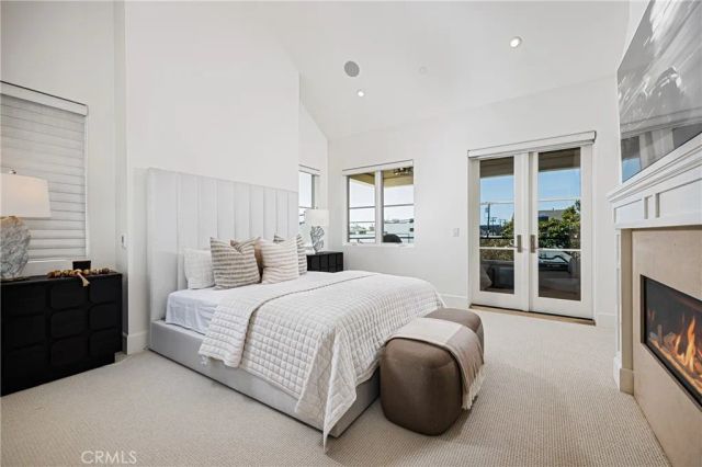 408 Poinsettia Avenue, Corona Del Mar, CA 92625