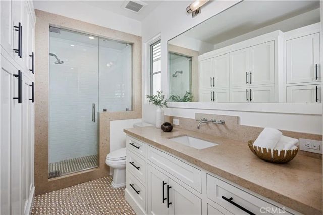 408 Poinsettia Avenue, Corona Del Mar, CA 92625