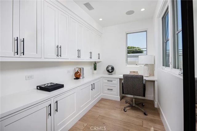 408 Poinsettia Avenue, Corona Del Mar, CA 92625