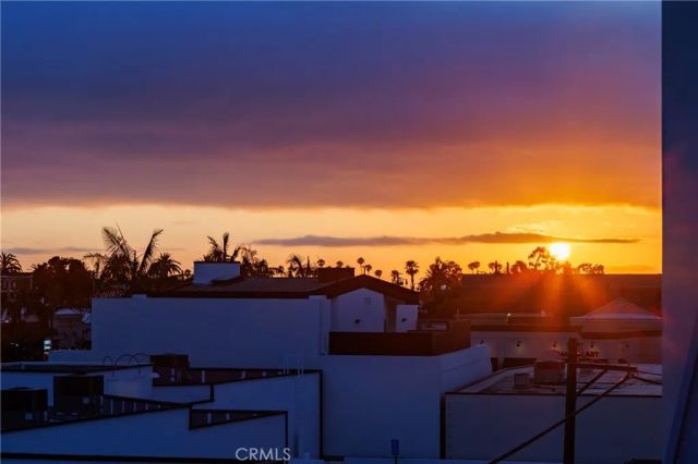 408 Poinsettia Avenue, Corona Del Mar, CA 92625