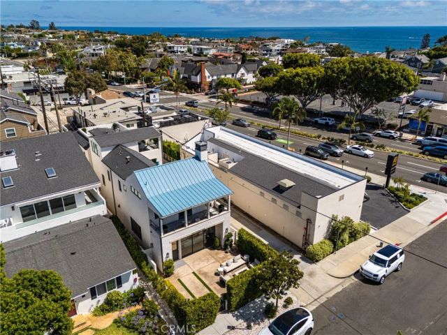 408 Poinsettia Avenue, Corona Del Mar, CA 92625