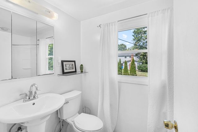 12422 SARAH LN, Bowie, MD 20715