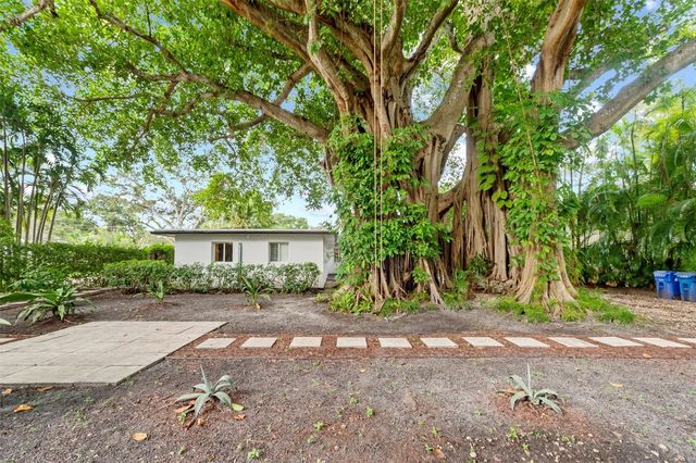 1221 SW 18th Street, Fort Lauderdale, FL 33315