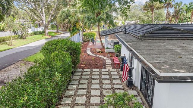 1221 SW 18th Street, Fort Lauderdale, FL 33315