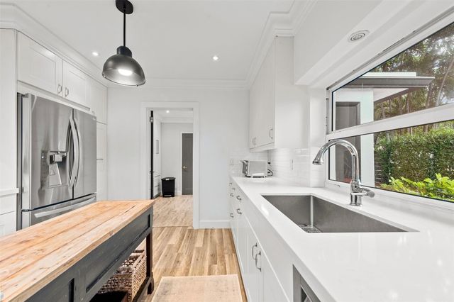 1221 SW 18th Street, Fort Lauderdale, FL 33315