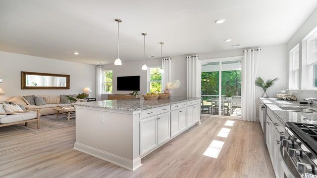 732 Choctaw Dr., Conway, SC 29526