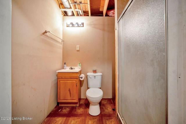 10612 Evanwood Dr, Louisville, KY 40228