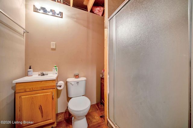 10612 Evanwood Dr, Louisville, KY 40228