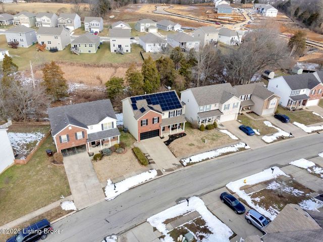 10612 Evanwood Dr, Louisville, KY 40228